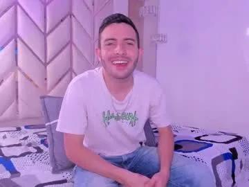 vynny_blacke_ on Chaturbate 