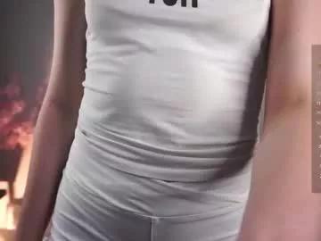 willabelow on Chaturbate 