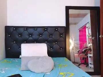 xxxtatianabustyxxx from Chaturbate