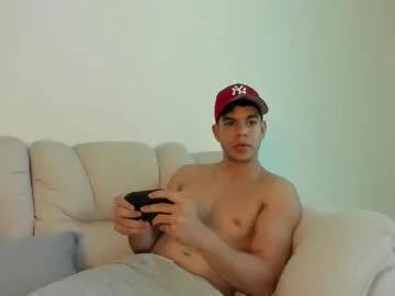 Explore slutty camwhore Zamir_scott zamir_scott from Chaturbate