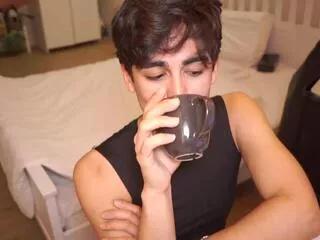 alan_simbon on Flirt4Free 