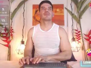 andrew_hallss on Flirt4Free 