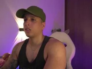 Private appolo_cavill on Flirt4Free