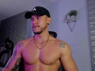 aron_tayler on Flirt4Free 