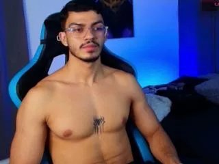 Offline axel_stein on Flirt4Free