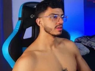 Offline axel_stein on Flirt4Free