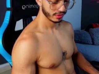 Offline axel_stein on Flirt4Free