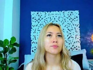 Offline azura_wave on Flirt4Free