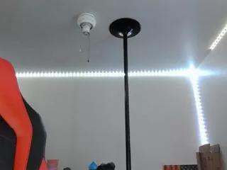 bambi_bi on Flirt4Free 