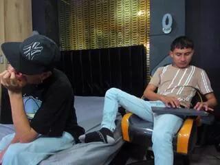bayron_friends on Flirt4Free 