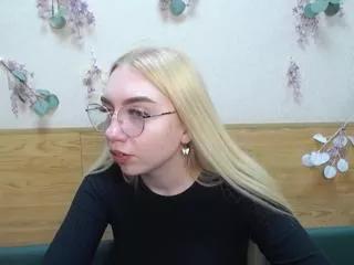 beatrice_lady on Flirt4Free 