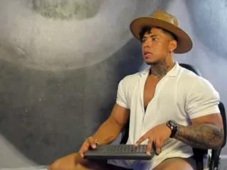 bramdon_smith on Flirt4Free 