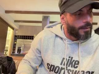 braun_phillips on Flirt4Free 