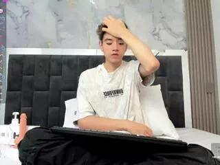 bunny_maxi on Flirt4Free 