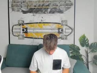 caiden_conroy on Flirt4Free 