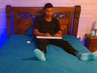 cameron_fred on Flirt4Free 