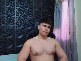 camiilo_lopez on Flirt4Free 