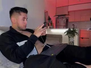 chris_skyle on Flirt4Free 