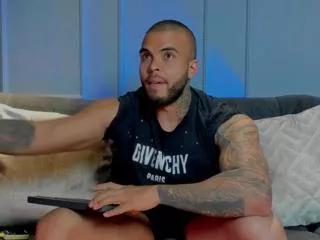 corey_martinez on Flirt4Free 