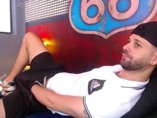 crristhian_white on Flirt4Free 