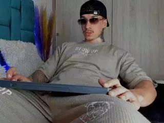 dammian_miller on Flirt4Free 