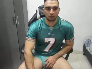 deuxes on Flirt4Free 