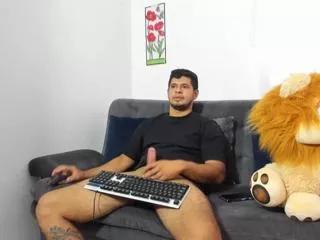 dominik_cambell on Flirt4Free 