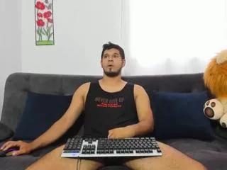 dominik_cambell on Flirt4Free 