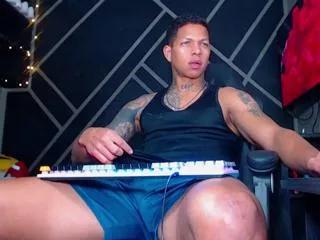 drake_jhonso on Flirt4Free 