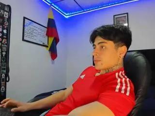 drake_thomsoon on Flirt4Free 