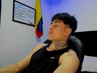 drake_thomsoon on Flirt4Free 