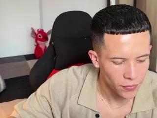 duncan_collins on Flirt4Free 