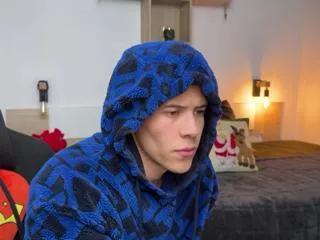 duncan_collins on Flirt4Free 