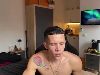 duncan_collins on Flirt4Free 