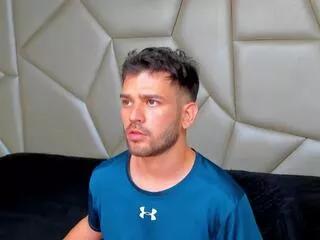 dylan_whit on Flirt4Free 