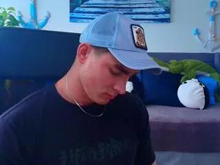emilio_reynolds on Flirt4Free 