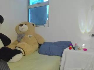 emily_sejmet on Flirt4Free 