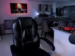 Offline frank_farrell on Flirt4Free