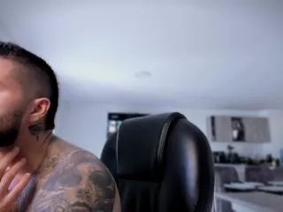 Offline frank_farrell on Flirt4Free