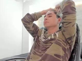 fredrik_russell on Flirt4Free 