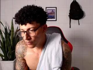 isaak_becker on Flirt4Free 