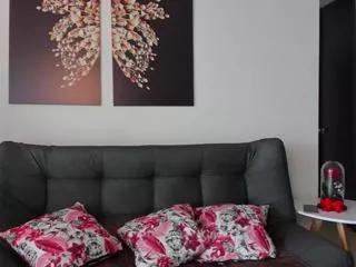 ivonne_lennox on Flirt4Free 
