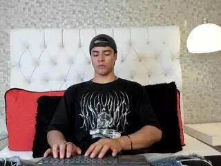 jacob_biker on Flirt4Free 