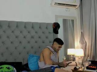 jhon_connor on Flirt4Free 