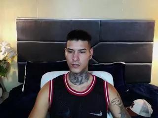 jiro_kenji on Flirt4Free 