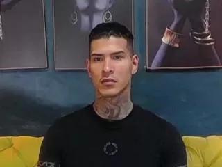 jiro_kenji on Flirt4Free 