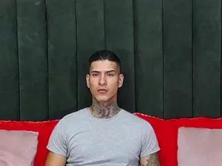jiro_kenji on Flirt4Free 