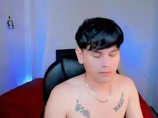 joe_johnsonn on Flirt4Free 