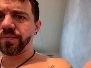 joey_james on Flirt4Free 