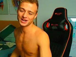 landon_slater on Flirt4Free 